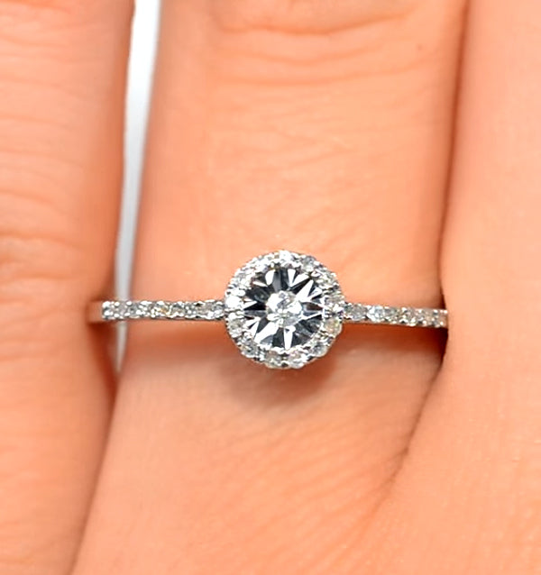 Halo Ring with 0.11ct of Diamonds set in 9K White Gold